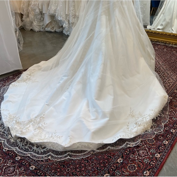 New with tags wedding dress! - Picture 6 of 16